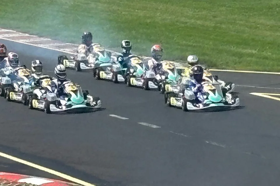 Старт гонки FIA Karting на Autodrom Słomczyn